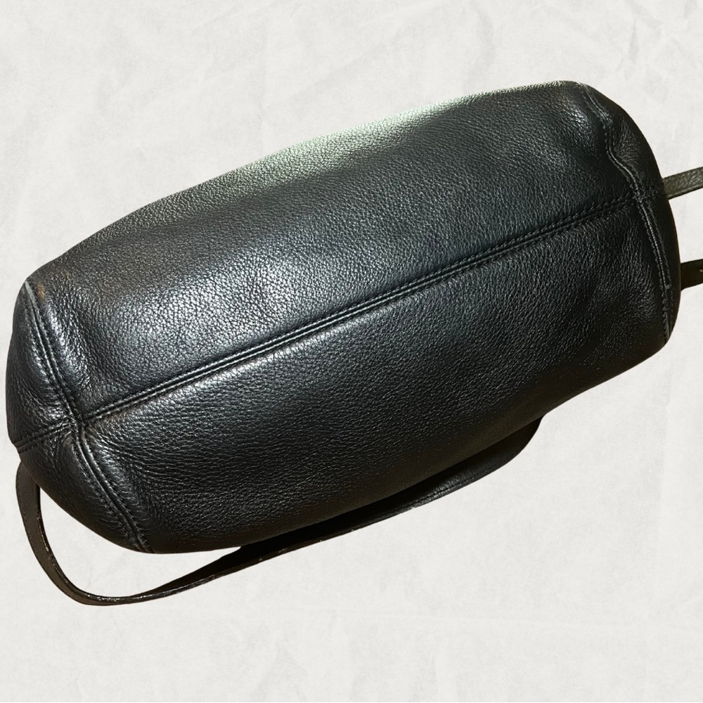 Michael Kors Black Leather Shoulder Bag - Picture 5 of 6